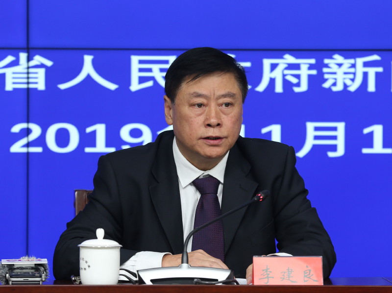 省政府新闻办召开河北省坚决打好秋冬季大气污染综合